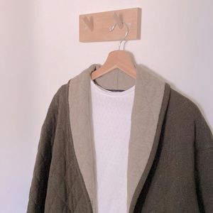 Bloomingdale’s Escada Luxury wool coat jacket 90% virgin wool - made in Germany